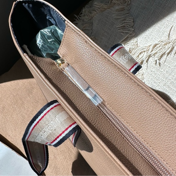 TOMMY HILFIGER | Tote Bag - Picture 8 of 16